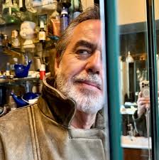 I want to see see the Last cat photo you took On your phone