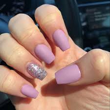 If you have weak nails, artificial nails will help you. Cute Short Round Acrylic Nails Nail And Manicure Trends