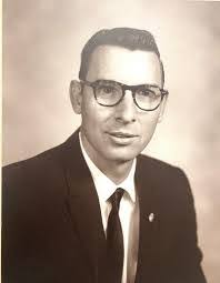 Randall Keller's Instagram, Twitter & Facebook