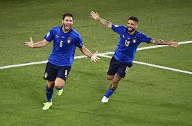 Gracias por los 200 subs!!!!¿te ha gustado el vídeo?regalame tu like y suscribete,eso demuestra tu apoyo :dla mejor alieneacion de la historia de italia¿que. Continua El Gran Paso De La Seleccion Italiana El Siglo De Torreon
