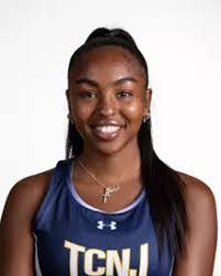 Abby Bouchard's Instagram, Twitter & Facebook