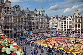 Les Belges Reservent De Plus En Plus De Nuitees Touristiques En Belgique Entreprises Trends Tendances