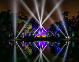 Check Out The Nightgarden At Fairchild Tropical Botanic Garden This Year For An Epic Evening O Fairchild Tropical Botanic Garden Garden Photos Gorgeous Gardens