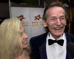 Legendary folk singer-songwriter Gordon Lightfoot dies at 84