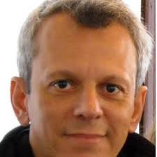 Francis Doria Oliveira