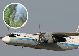 Esin Cepni nude candlelight slow striptease