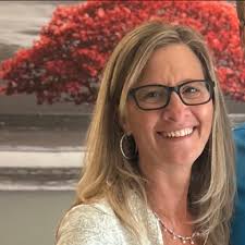 Do I need to book Aruba tours in advance or wait?