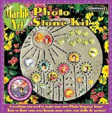 20 Midwest Products Family Photo Stepping Stone Kit Homemade Stepping Stones Stepping Stone Crafts Stepping Stone Kits