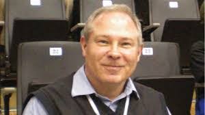 Mark Liptak's Instagram, Twitter & Facebook