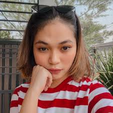 P ada microsoft excel sebelumnya saya telah menulas membuat perhitungan otomatis untuk kali ini saya akan mengulas cara menuliskan mata uang rupiah otomatis di microsoft excel 2007. 9 Potret Memesona Regina Poetiray Vokalis Baru Geisha Yang Menawan