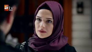 Sinem öztürk uslu kadın oyuncu türk. Sinem Ozturk