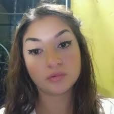 Diana Roop's Instagram, Twitter & Facebook