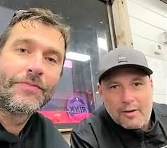 Fotogalerie: Hvězdy. Radek Dvořák a Tomáš Vokoun motivují litomyšlské  hokejisty. Kdopak nasbírá na facebooku nejvíce hlasů?