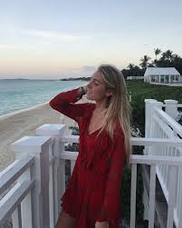 The official website of the michelin guide. Filha Adolescente De Luis Figo Ja Leva O Namorado Nas Ferias Luxuosas Da Familia Nacional Flash