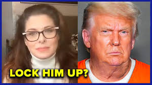 In 1986, she managed to win rhode island's junior miss competition, which made her eligible for a. Meidastouch Com On Twitter I Want Him In Prison Debra Messing Says We Cannot Have Unity Until Trump And His Enablers And Held Accountable