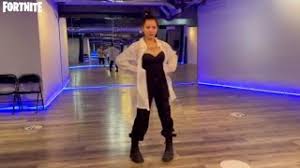The tweet revealed that the star of this emote was none other tiktok celebrity, bella poarch. Bella Poarch Build Up Emote Bella Poarch Icon Series Emote In Fortnite Youtube