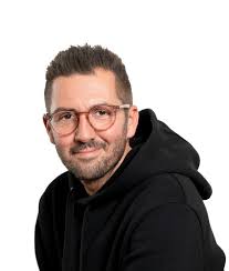 Former and Current Members at J.P. Morgan