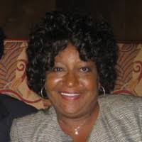 Carolyn Artis's Instagram, Twitter & Facebook