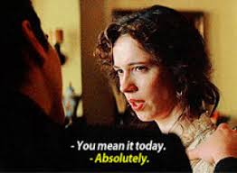 Admitting episodio besides GIF