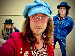 Hey, HEY The boys are back in town