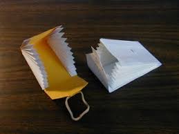 To make the lantern card, first you will need to cut a few strips to make the accordion. Accordion Style Card Wallet 6 Steps With Pictures Instructables