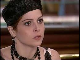 Marcela mostra as garras e transforma a vida de Bianca em um inferno