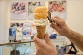 In these mugs the ice is buried under mountains of cream and they replace a lunch. Eat The Best Gelato In Rome At These 22 Gelaterie Romeing
