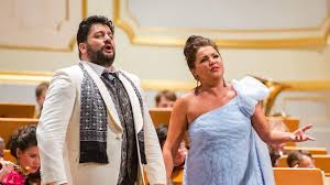 Ab 2010 hatte anna netrebko mehr auftritte, beginnend mit der rolle der norina in don pasquale am 13. Opernbuhne Puccinis Oper Tosca Aus Wien Hr2 De Sendezeiten