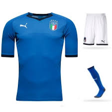 De neef van fethullah gülen, selahaddin gülen, werd onrechtmatig in beslag genomen en teruggebracht naar turkije omdat hij de neef van fethullah. Italie Tenue Kinderen 2018 2019 Kopen Ek Voetbaltenues Kleding