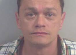 Maidstone: Manhunt continues for prisoner Daniel McAvoy, known as Daniel  Murray, who escaped Maidstone Magistrates' Court