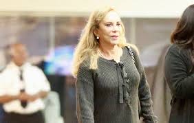 See more of arlete salles on facebook. Com Look Confortavel Arlete Salles Passeia Em Shopping No Rio Ofuxico