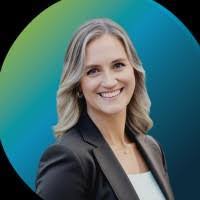 Jon Monge's Instagram, Twitter & Facebook