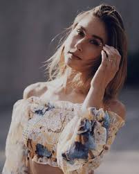 She was born in 1990s, in millennials generation. Ida Nowakowska Stracila Prace Jej Programu W Tvp Nie Bedzie Wideoportal Tv Plotki Gwiazdy Komentarze Wideoportal Tv