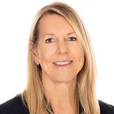 Jennifer Crosier's Instagram, Twitter & Facebook