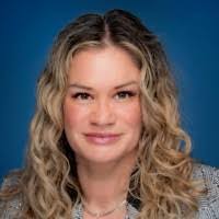 Erika Donahue's Instagram, Twitter & Facebook