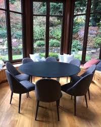 With 4 white legs, that leave room underneath for movement. Iman Famili Ifamili Profile Pinterest