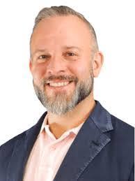 Aaron Stull's Instagram, Twitter & Facebook