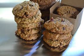 Aug 30, 2020 · thick, chewy peanut butter oatmeal chocolate chip cookies made with 7 simple ingredients. Molasses Oatmeal Cookies Kitchengetaway Com