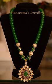 Black And Gold Jewelry Designer One Of A Kind Beautiful Elegant And Necklace Set Elegant Thewa Work Pendant Is Surrounded Black Beaded Jewelry Jewelry Design Necklace Gold Necklace Designs