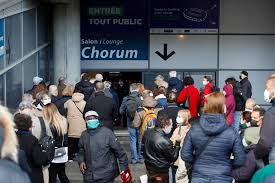 Le centre de vaccination de mouscron est ouvert depuis le lundi 15 mars 2021. France Starts Giving Covid 19 Shots In National Sports Stadium Reuters