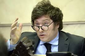 Milei y su partido enfrentan un turbulento presente judicial