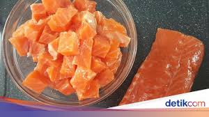 Sedangkan makanan lainnya, tidak mengandung seluruh asam amino esensial sehingga penting bagi anda untuk mengkonsumsi sumber protein yang beragam. 15 Makanan Yang Mengandung Protein Untuk Program Diet Apa Saja