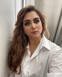 Erum Ali (@erumali.official1) • Instagram photos and videos