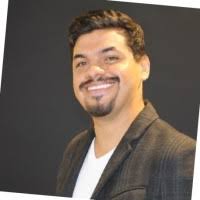 700+ "Leaños" profiles