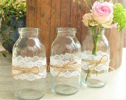 3 Kleine Vasen Mit Spitze Blumenvasen Vintage Vase Tischdeko Hochzeit In 2020 Hochzeitsdekoration Vintage Vasen Blumen Vase