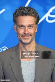 2,188 Wayne Carpendale Photos & High Res Pictures