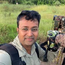 Kenya West Spotted at Bbs Mall in Eastleigh😂😂😂😂😂😂😂 #jaymohdecin  #fbreels #comedyreels #trending