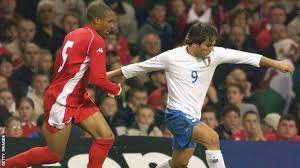Matteo pessina scored the only goal as italy beat wales in rome, but both teams could celebrate safe. Ugpjk0 Uyiu1dm