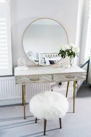 Comfy Swivel Chair Living Room Dressing Table Decor Stylish Bedroom Bedroom Interior