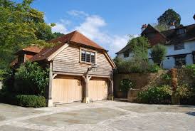 Visualizza altre idee su portone, porte, garage. 10 Attractive Garage In Front Of House Designs For Both Functions And Appearance Jimenezphoto